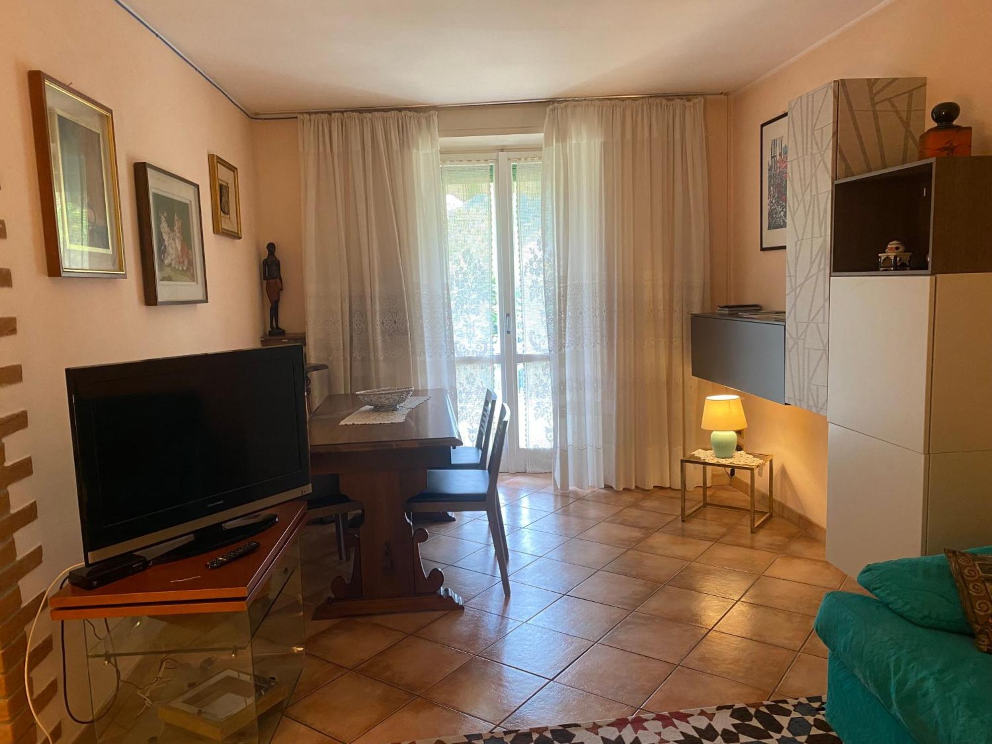 Casa Vacanza La Terrazza Вальброна Экстерьер фото